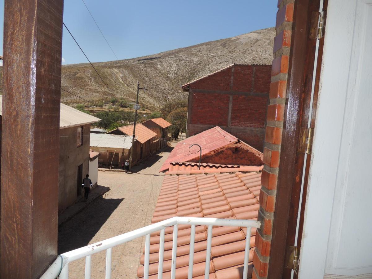 Bed and Breakfast Hostal Dinosaurio Torotoro Exteriér fotografie